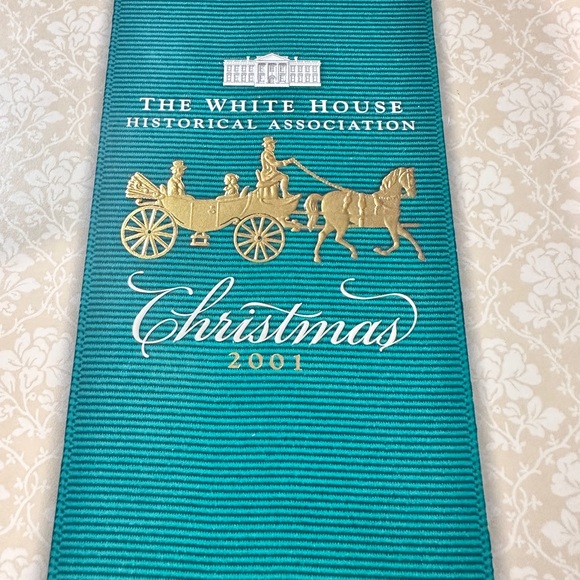 2000 and 2001 WHITE HOUSE CHRISTMAS ORNAMENT 200TH ANNIVERSARY OF WHITE HOUSE - Picture 2 of 6
